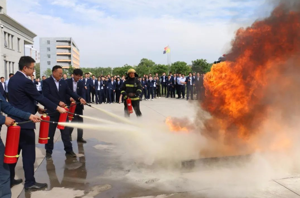 开云官方在线网页版-开云(中国)
打造“泓源红”党建品牌助推高质量发展(图13) 开云官方在线网页版-开云(中国)
打造“泓源红”党建品牌助推高质量发展(图13)