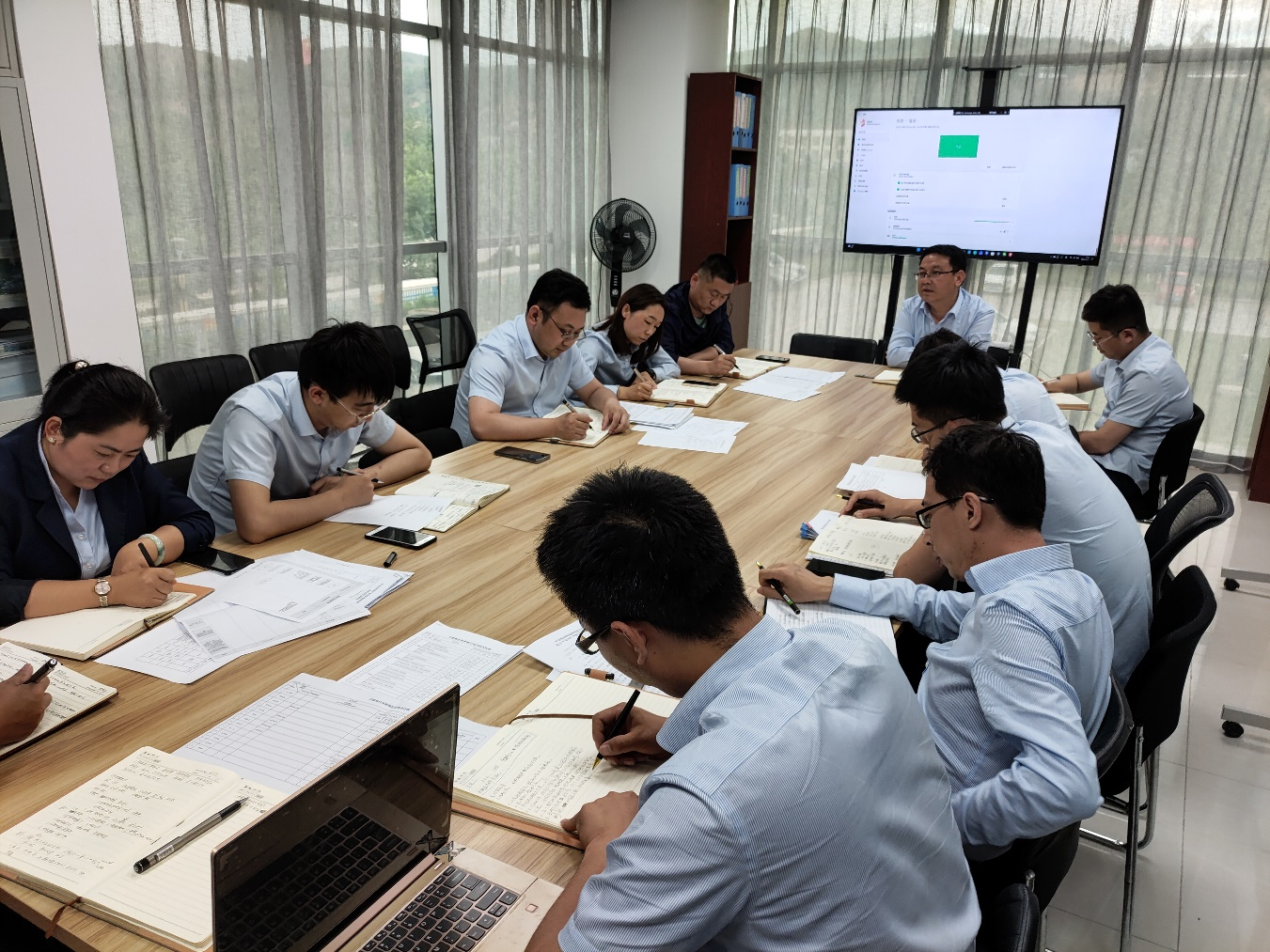 开云官方在线网页版-开云（中国）
平煤机公司开展作风集中整顿月活动第二期工作总结(图1)
